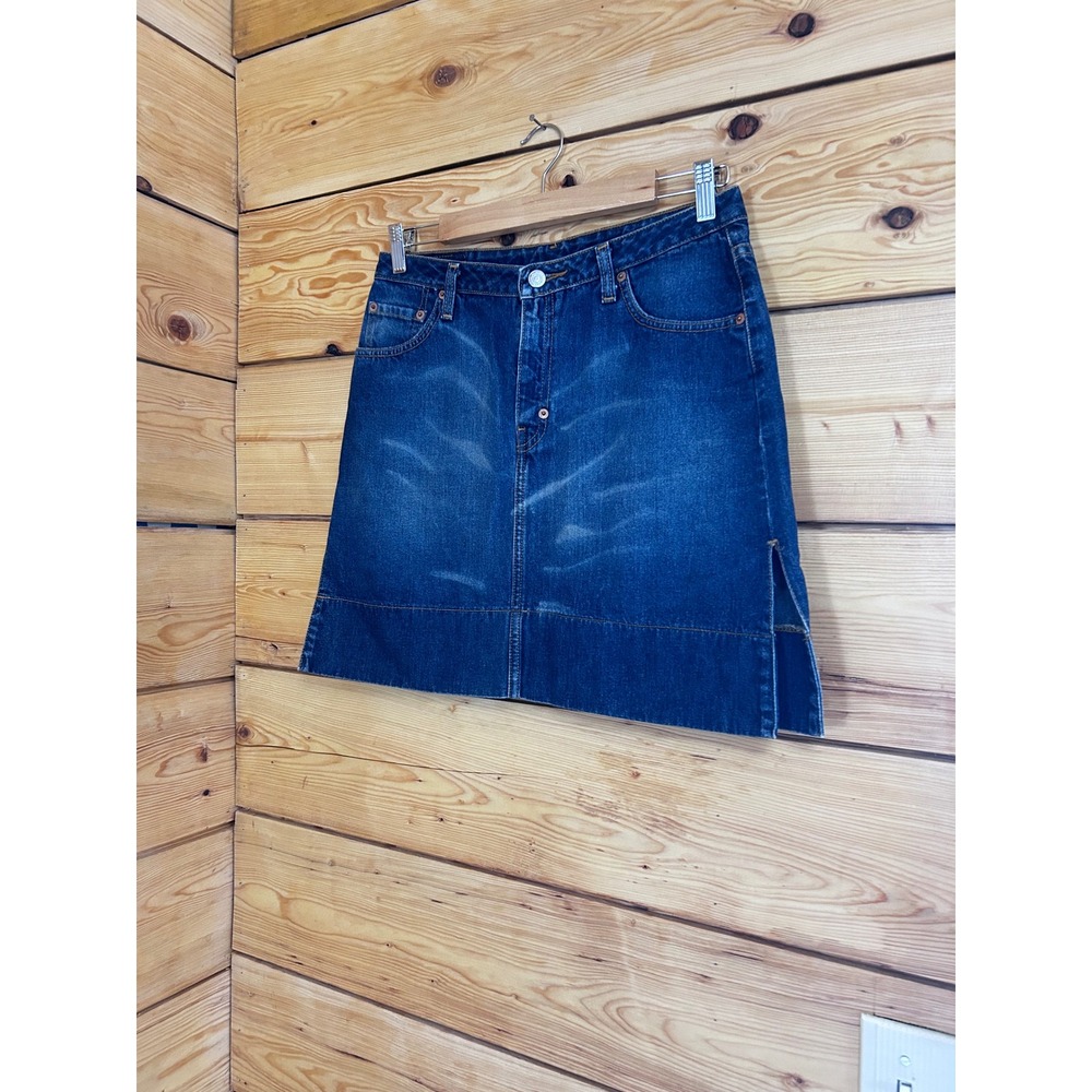 Levis Denim Mini Skirt Medium Wash‎ Side Slit Jean Skirt Womens Size 30